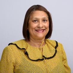 Dr Tania de Villiers