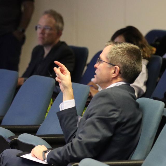 John-Arne Rottingen asking a question during presentations