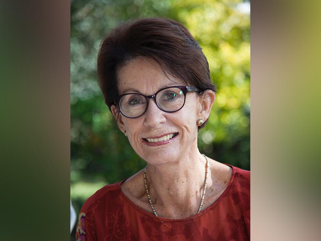 Prof. Monica Ferreira